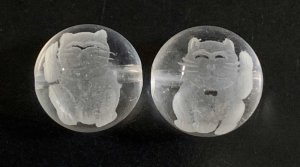 画像2: 天然石彫り水晶☆招き猫＆イーグルアイ&シトリンのペアストラップ