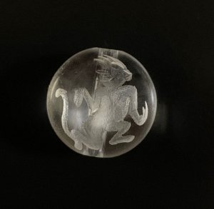 画像2: 天然石彫り水晶申(さる)12mm玉  5粒セット