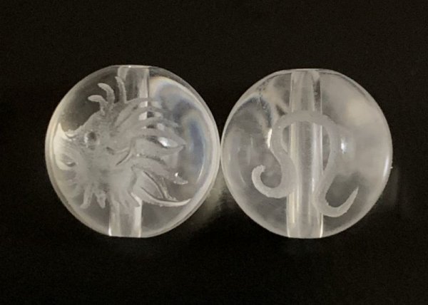 画像2: 天然石彫り水晶12星座（しし座）＆インカローズ＆ホワイトオニキスのストラップ (2)