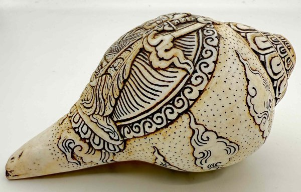 画像3: ◆チベット密教法具　法螺貝（シャンカ）パドマサンババ(グル・リンポチェ)-3 (3)